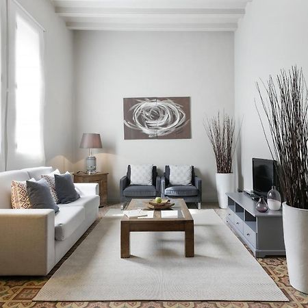 Ola Living Gaudi Apartment Barcelona Bagian luar foto