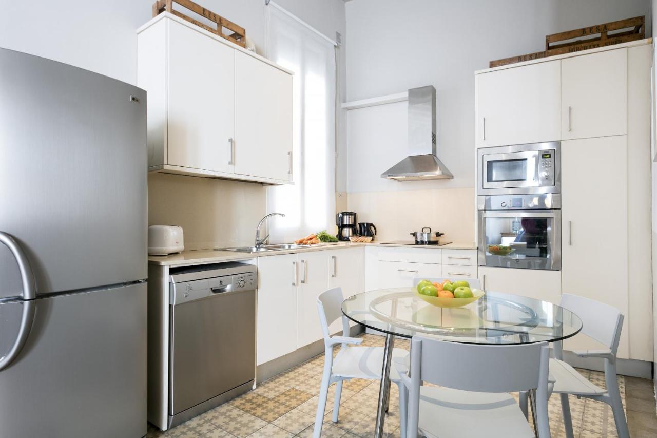 Ola Living Gaudi Apartment Barcelona Bagian luar foto