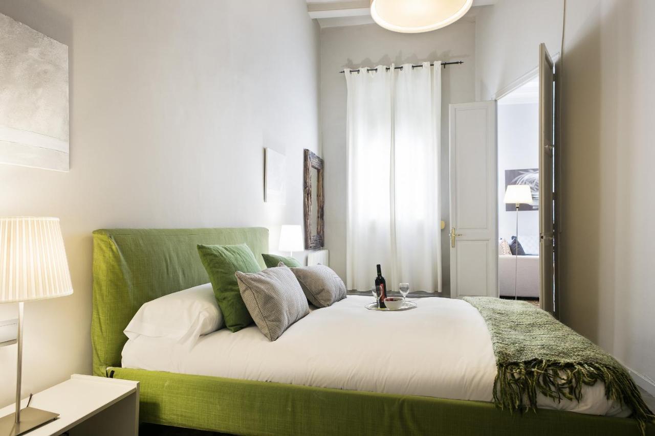 Ola Living Gaudi Apartment Barcelona Bagian luar foto